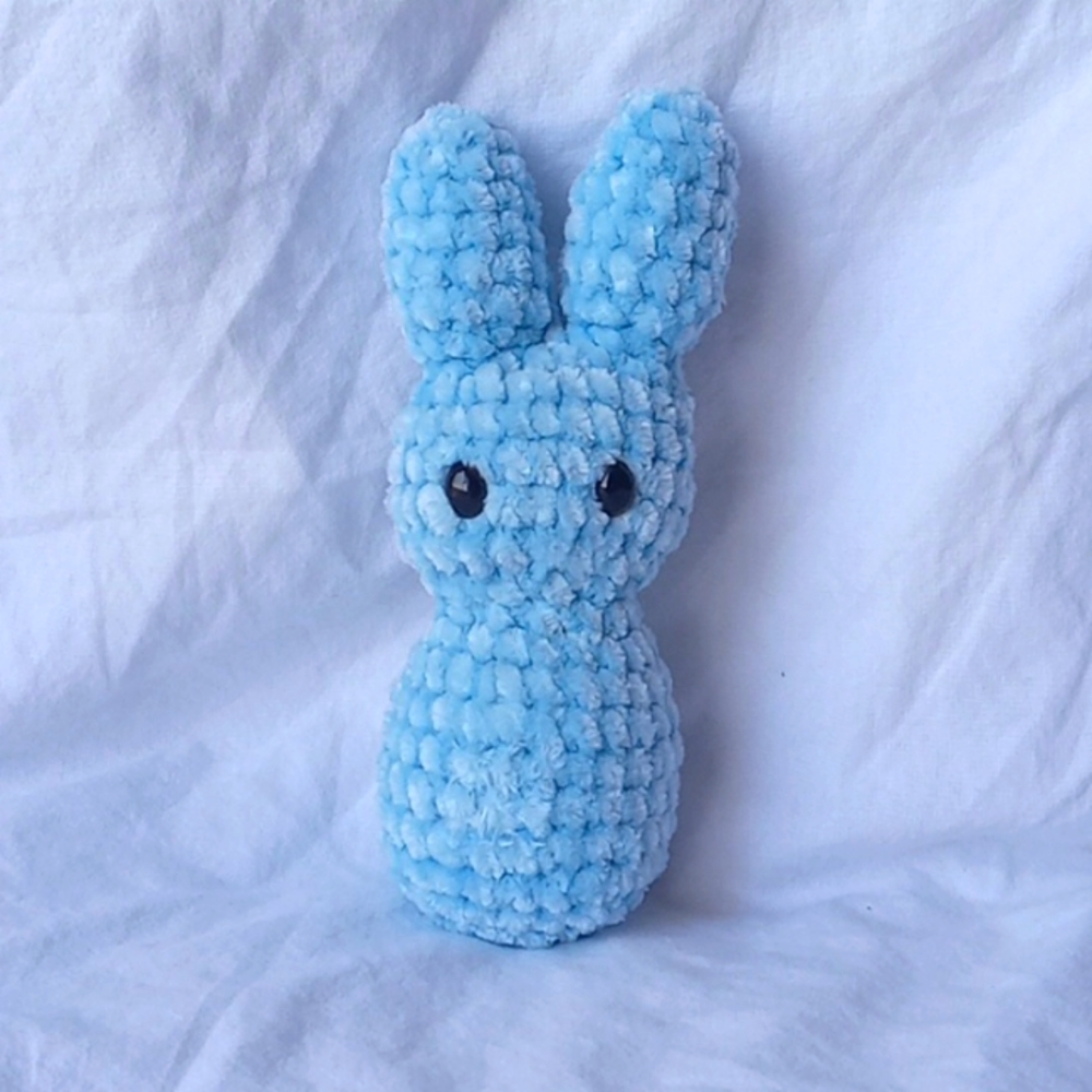 Crochet Blue Bunny / Peep